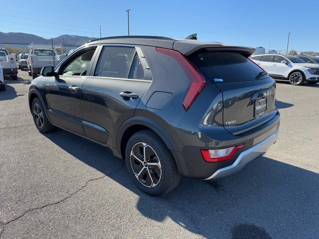 new 2025 Kia Niro car, priced at $30,686