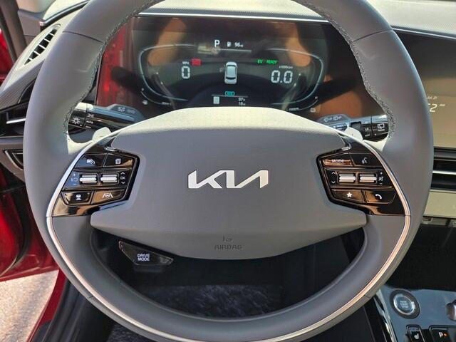 new 2025 Kia Niro car, priced at $29,833
