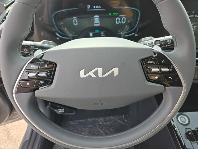 new 2025 Kia Niro car, priced at $30,686