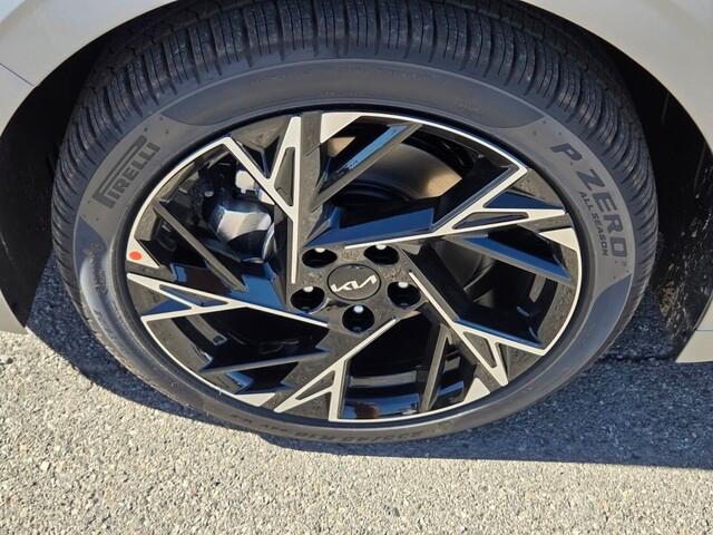 new 2026 Kia K5 car, priced at $29,006