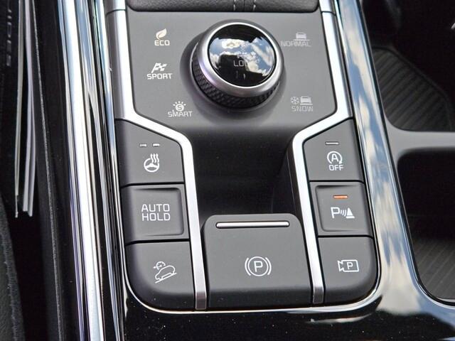 new 2025 Kia Sorento car, priced at $44,810