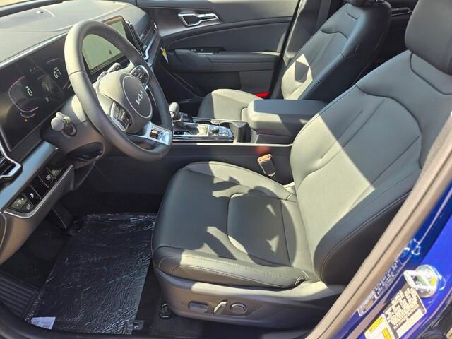 new 2025 Kia Sportage car, priced at $30,498