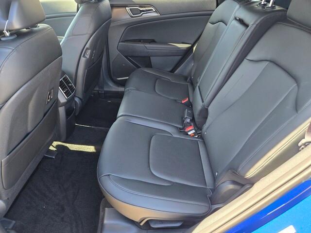 new 2025 Kia Sportage car, priced at $30,498