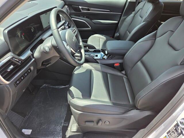 new 2025 Kia Telluride car, priced at $40,902