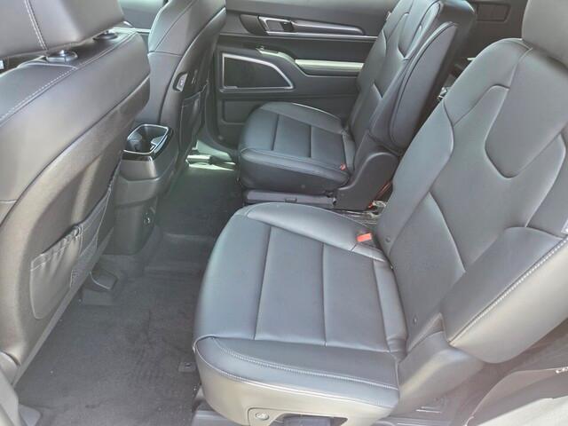 new 2025 Kia Telluride car, priced at $40,902