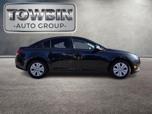 used 2014 Chevrolet Cruze car, priced at $7,990