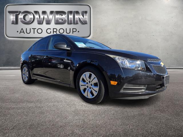 used 2014 Chevrolet Cruze car, priced at $7,990