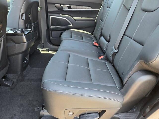 new 2025 Kia Telluride car, priced at $43,562