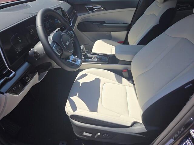 new 2025 Kia Sportage car, priced at $31,654