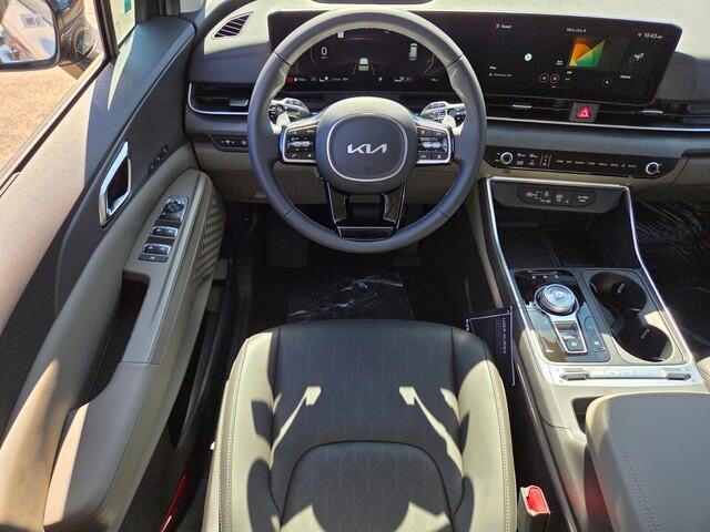 new 2026 Kia Carnival Hybrid car, priced at $47,668