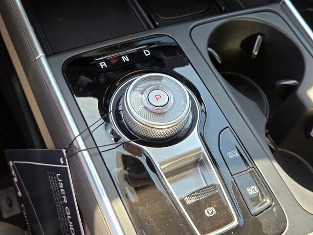 new 2026 Kia Carnival Hybrid car, priced at $47,668