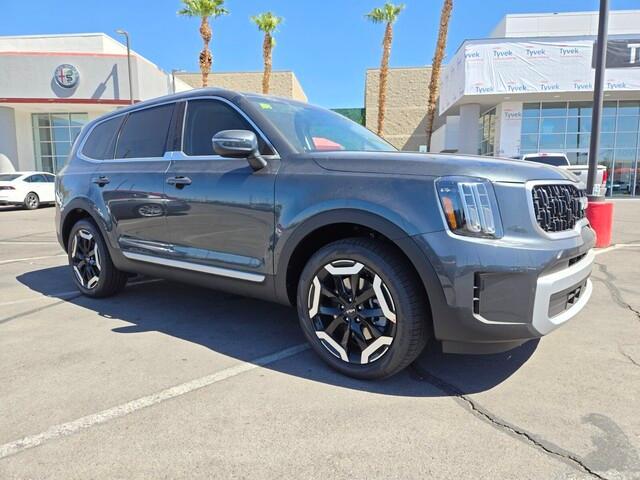 new 2024 Kia Telluride car, priced at $43,699