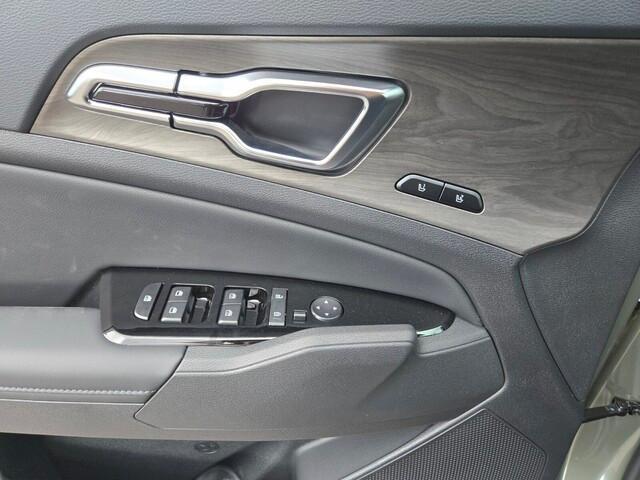 new 2025 Kia Sportage Plug-In Hybrid car, priced at $45,048