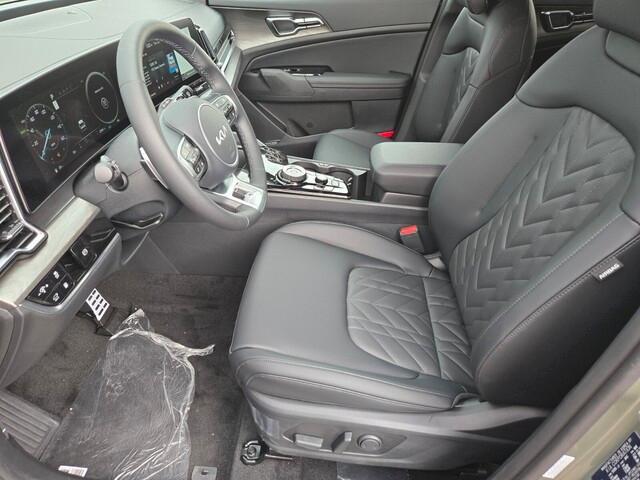 new 2025 Kia Sportage Plug-In Hybrid car, priced at $45,048