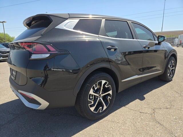 new 2025 Kia Sportage car, priced at $29,344