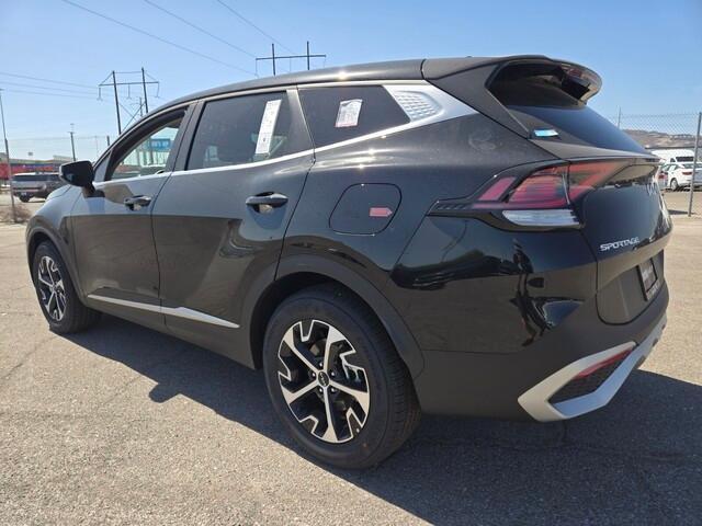 new 2025 Kia Sportage car, priced at $29,344