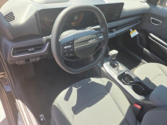 new 2025 Kia K4 car, priced at $23,303