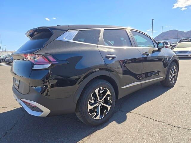 new 2025 Kia Sportage car, priced at $28,918