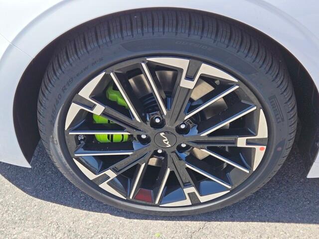 new 2025 Kia K5 car, priced at $33,368