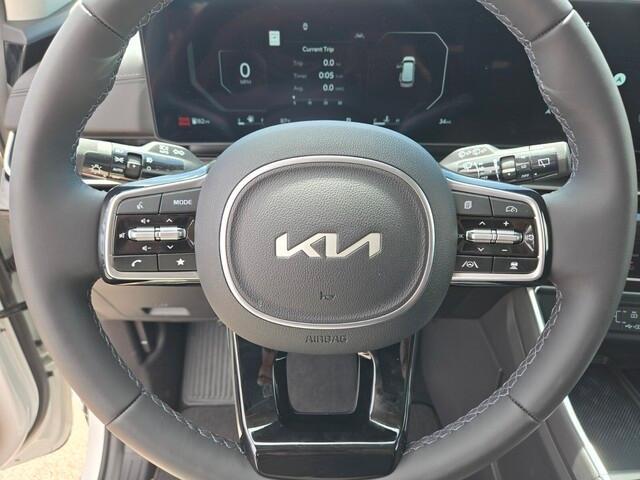 new 2025 Kia Carnival car, priced at $53,623