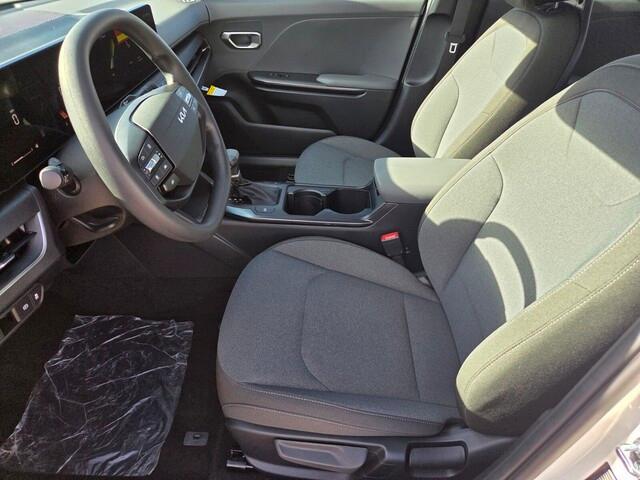 new 2025 Kia K4 car, priced at $23,692
