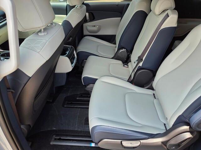 new 2026 Kia Carnival Hybrid car, priced at $49,790