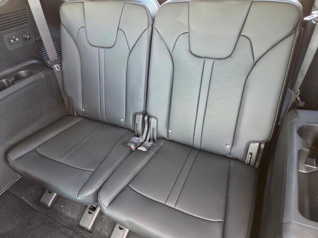 new 2025 Kia Sorento Hybrid car, priced at $34,870