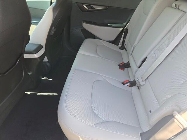 new 2025 Kia EV6 car, priced at $46,235
