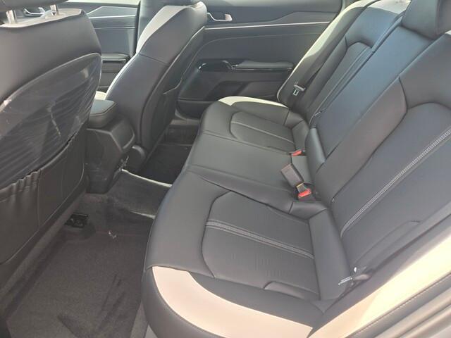 new 2025 Kia K5 car, priced at $28,594