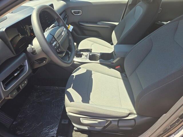 new 2025 Kia K4 car, priced at $23,303