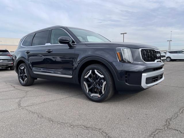 new 2025 Kia Telluride car, priced at $43,594