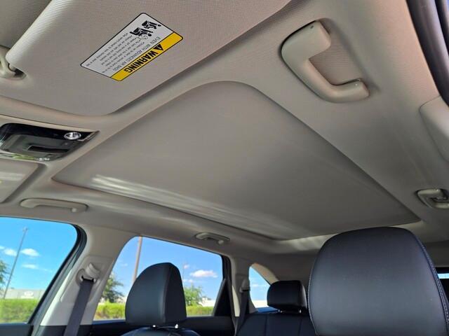 new 2025 Kia Sorento car, priced at $37,915