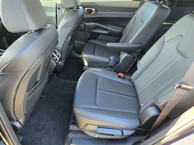 new 2025 Kia Sorento car, priced at $37,915