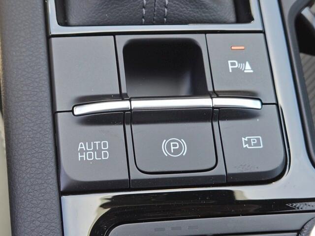 new 2025 Kia K5 car, priced at $28,594
