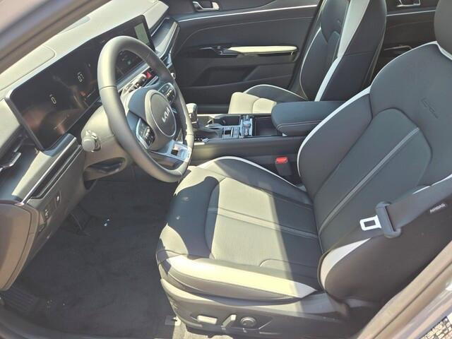 new 2025 Kia K5 car, priced at $28,594