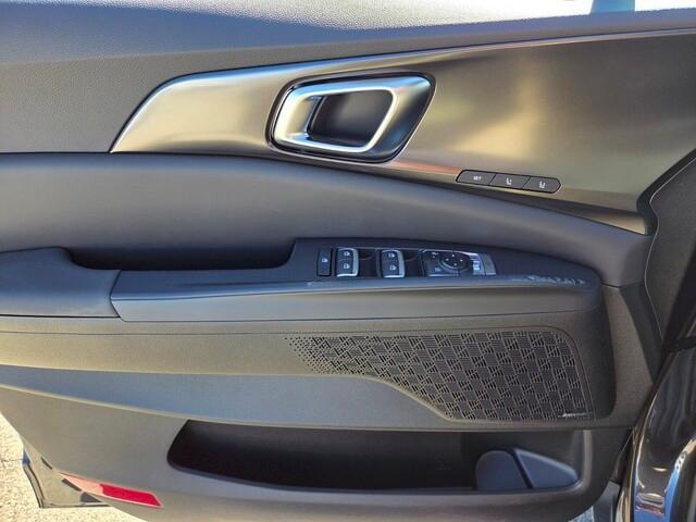 new 2026 Kia Carnival Hybrid car, priced at $52,684