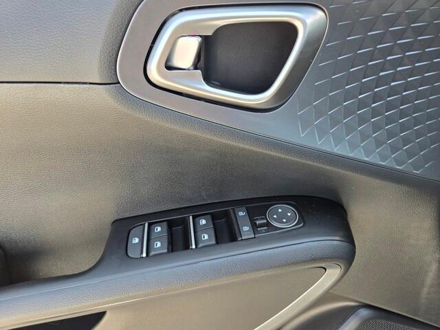 new 2025 Kia Soul car, priced at $25,404