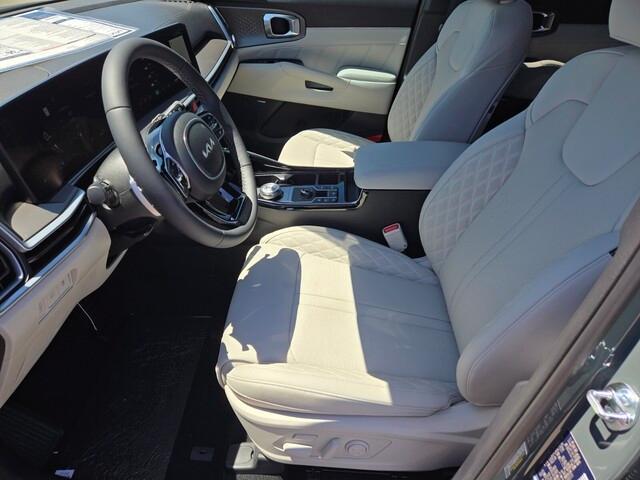 new 2025 Kia Sorento Hybrid car, priced at $45,302