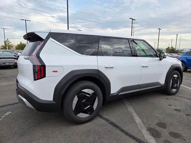 new 2026 Kia EV9 car, priced at $49,040