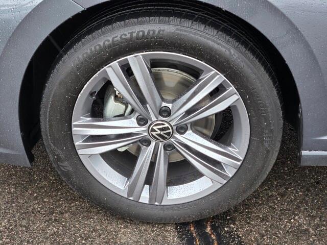 used 2024 Volkswagen Jetta car, priced at $22,490