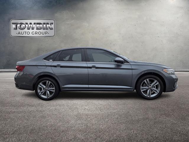 used 2024 Volkswagen Jetta car, priced at $22,490