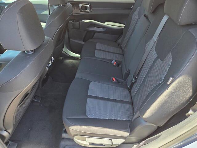 new 2025 Kia Sorento car, priced at $31,126
