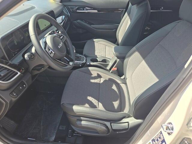 new 2025 Kia Seltos car, priced at $27,490