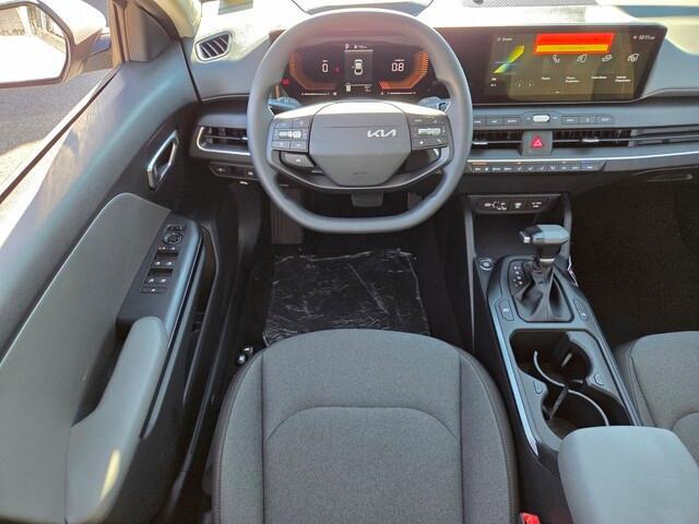 new 2025 Kia K4 car, priced at $23,692