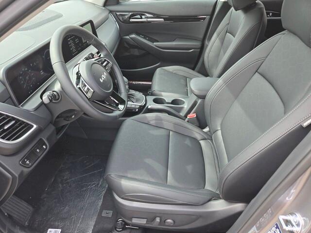 new 2025 Kia Seltos car, priced at $26,108