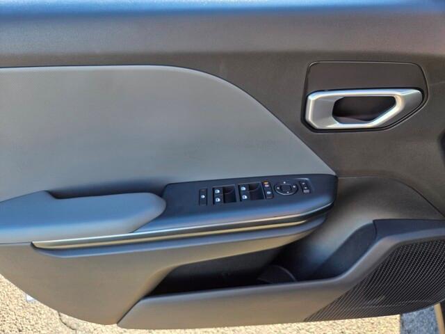 new 2025 Kia K4 car, priced at $23,303