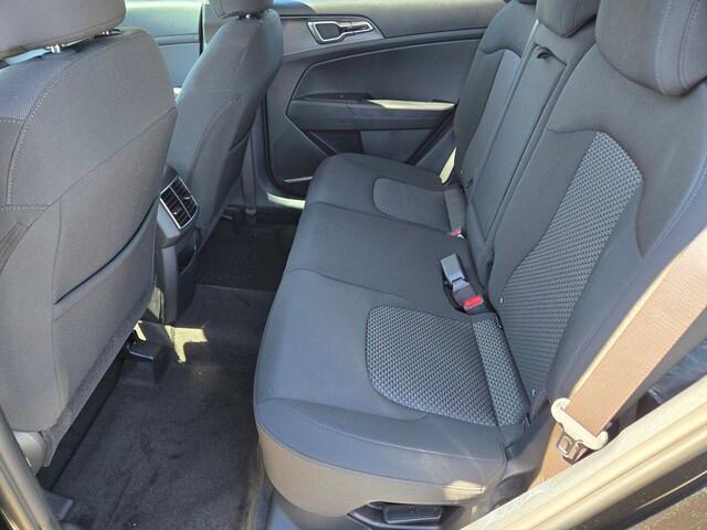 new 2025 Kia Sportage Hybrid car, priced at $28,921