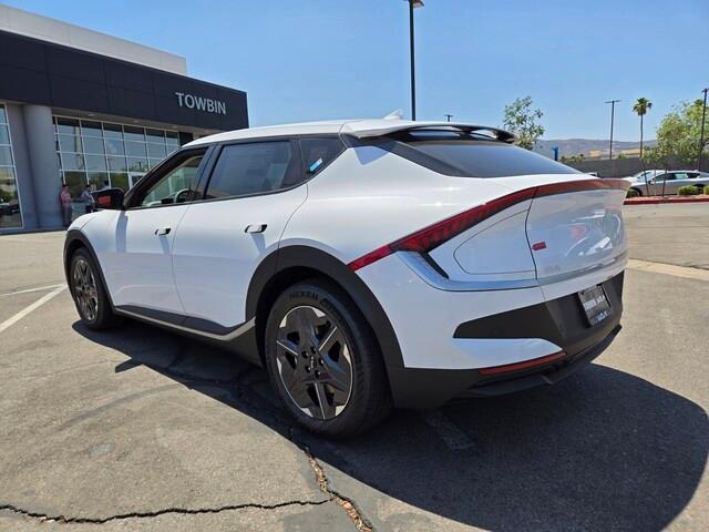 new 2025 Kia EV6 car, priced at $43,723