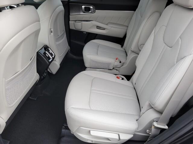 new 2024 Kia Sorento Plug-In Hybrid car, priced at $42,945