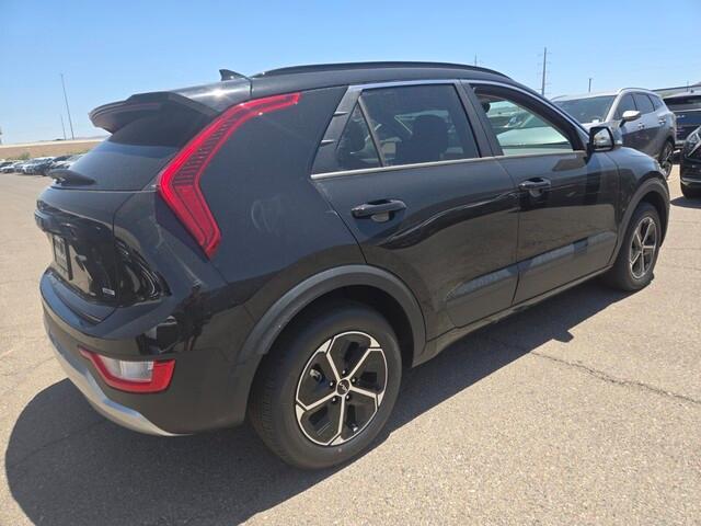 new 2025 Kia Niro car, priced at $30,392